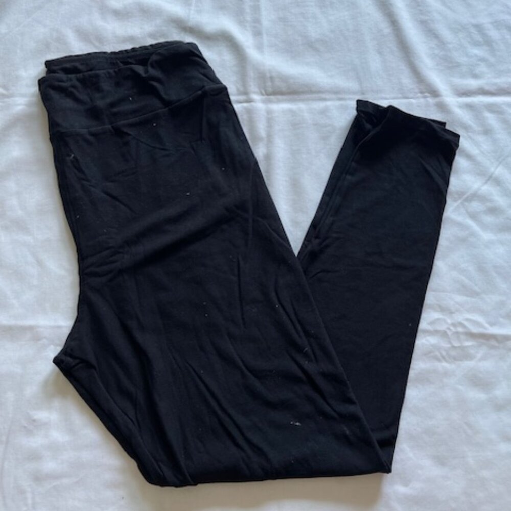 LuLaRoe Leggings. Adult. Tall and Curvy 2. Black